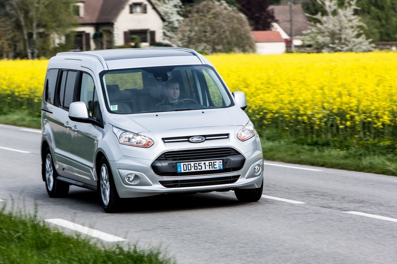YEN FORD GRAND TOURNEO CONNECT DETAYLI RESM GALERS