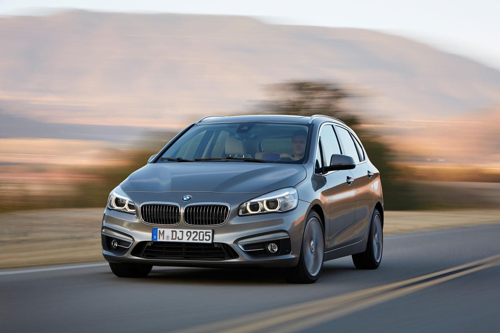 YEN BMW 2 SERS ACTVE TOURER DI TASARIM RESM GALERS