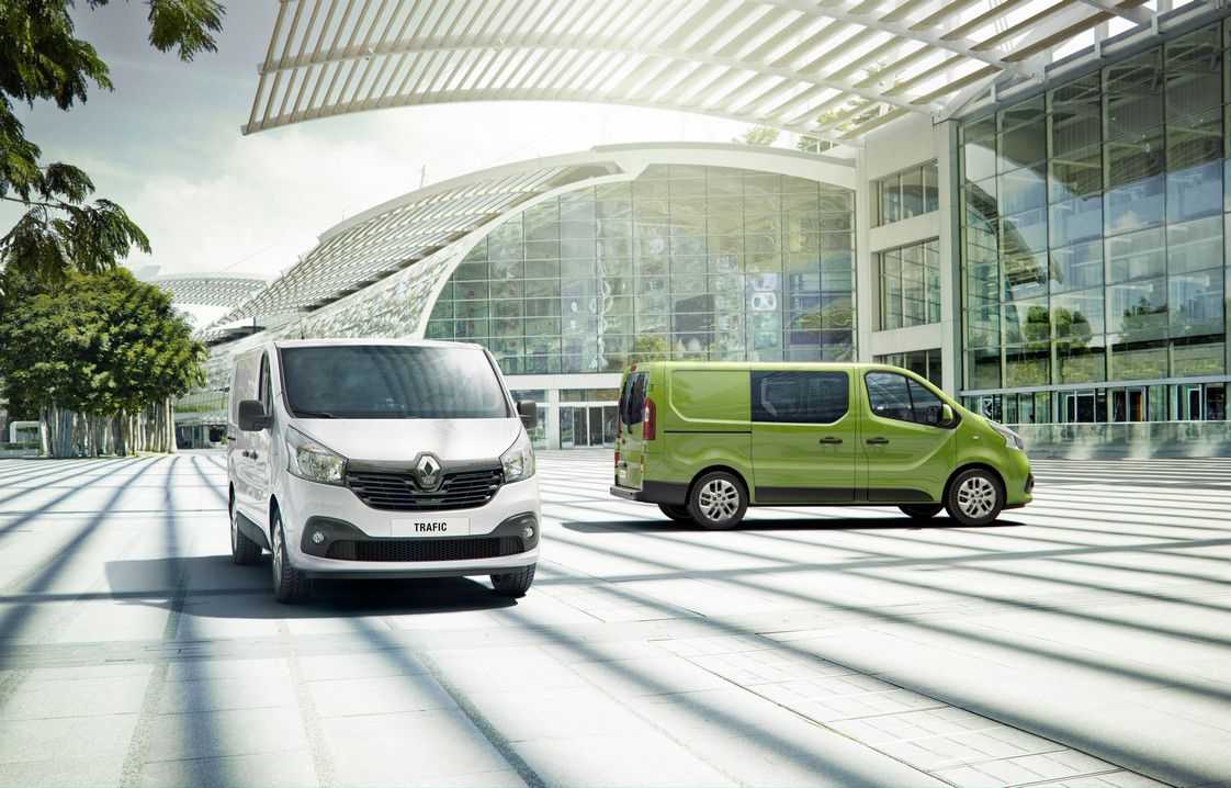 YEN 2014 RENAULT TRAFC DETAYLI RESM GALERS