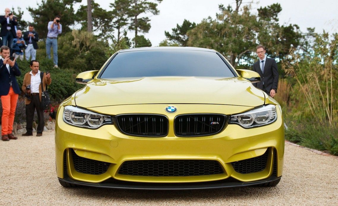 YEN BMW M4 COUPE KONSEPT PEEBLE BEACH TANITIM RESM GALERS