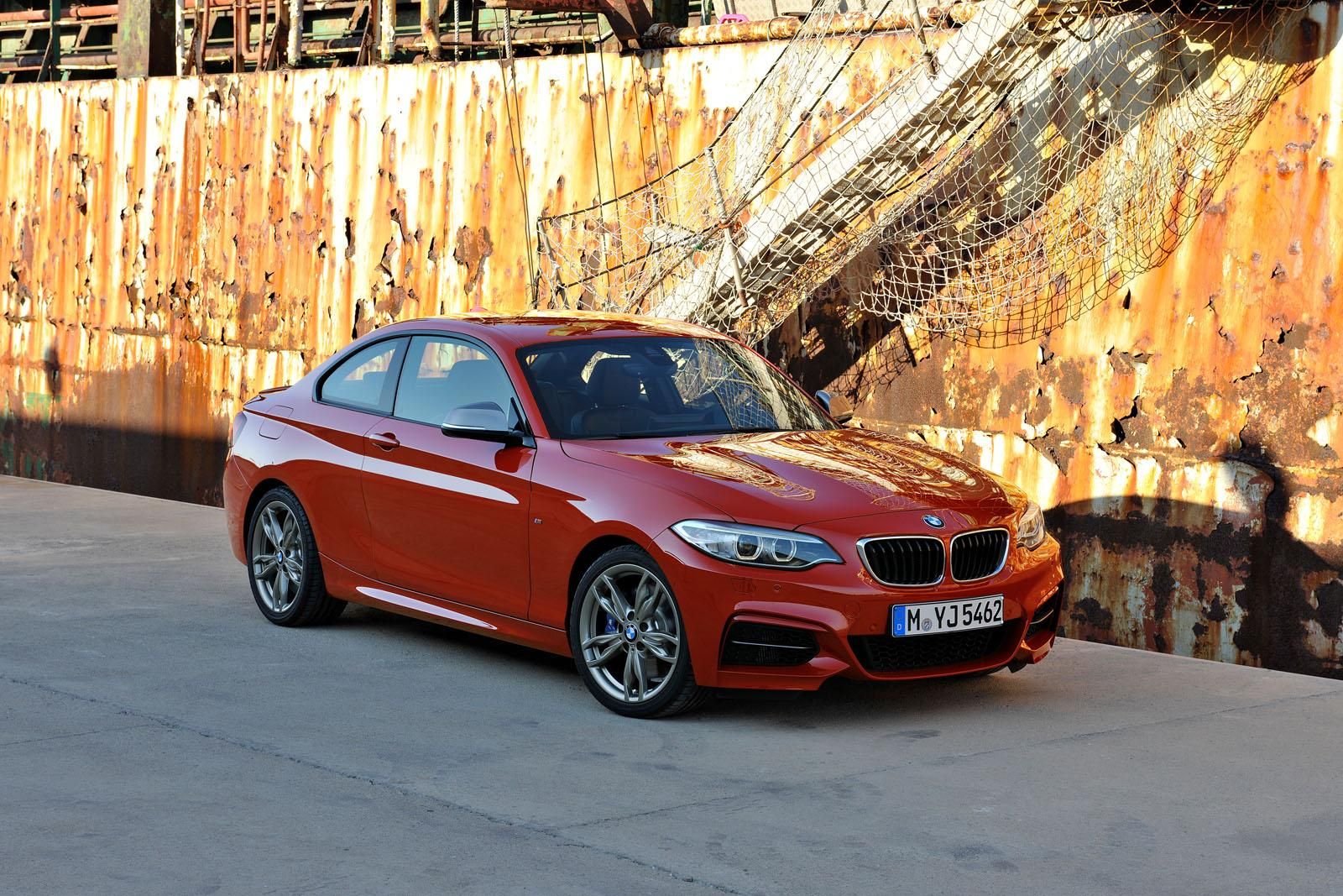 YEN BMW 2 SERS (M2.35) AYRINTILI RESM GALERS