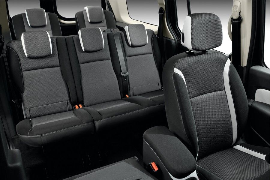 YEN MAKYAJLI RENAULT KANGOO GALER