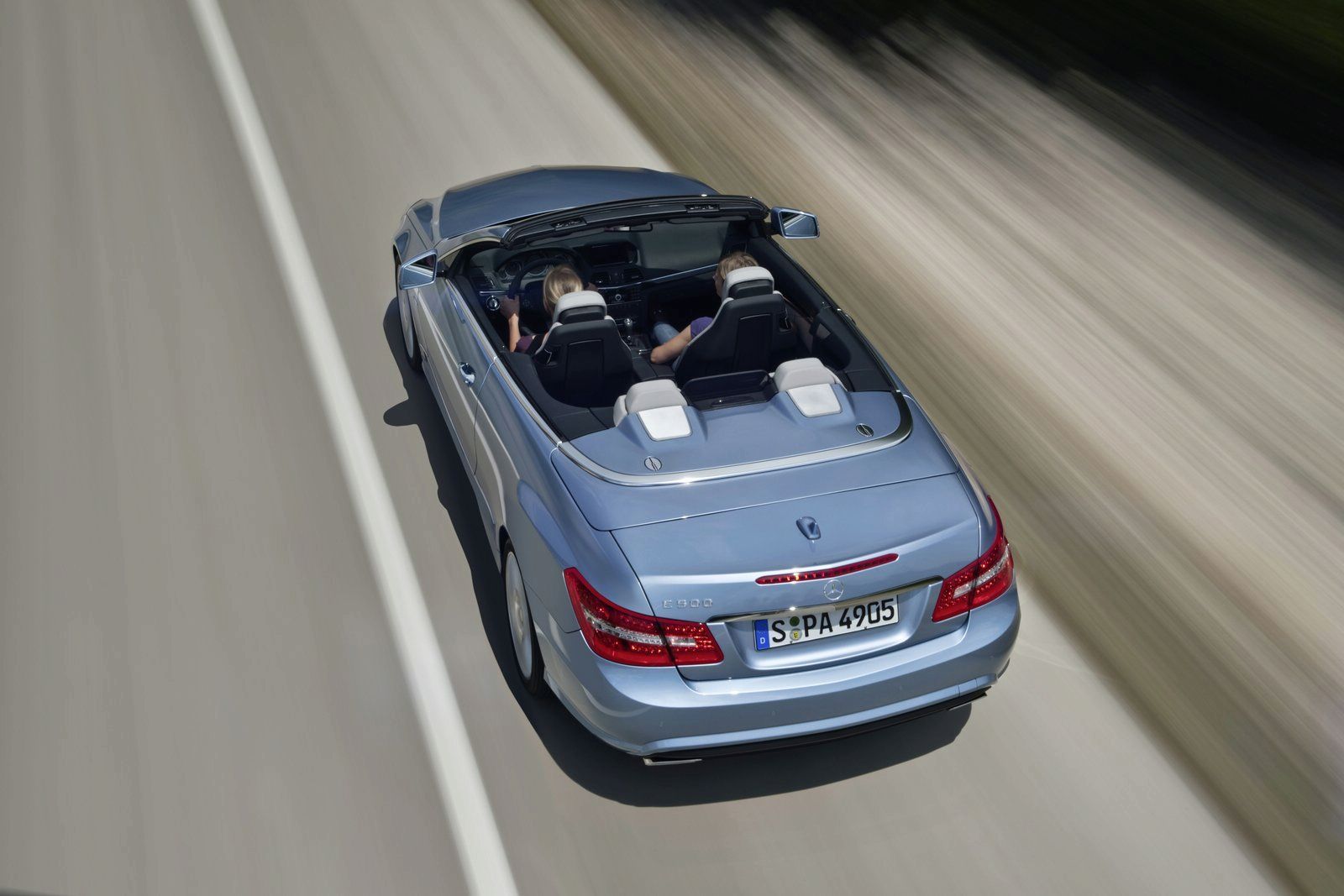 MERCEDES E CONVERTIBLE (2010) GALER