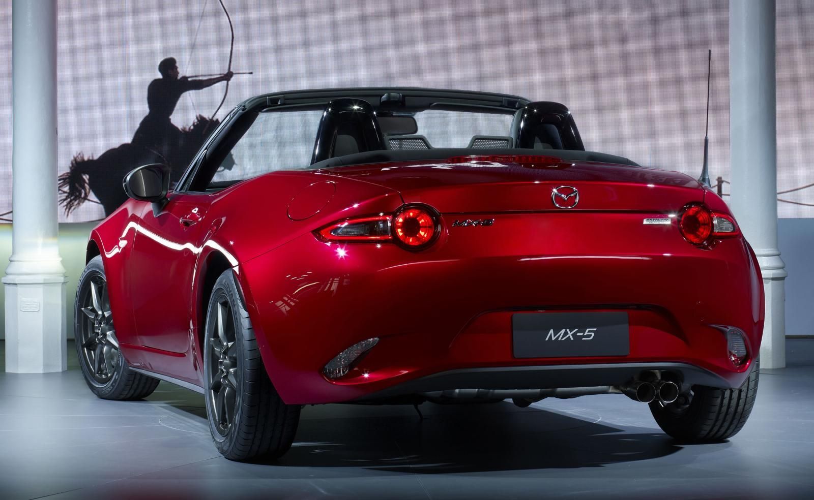 YEN 2015 MAZDA MX-5 LK RESM GALERS