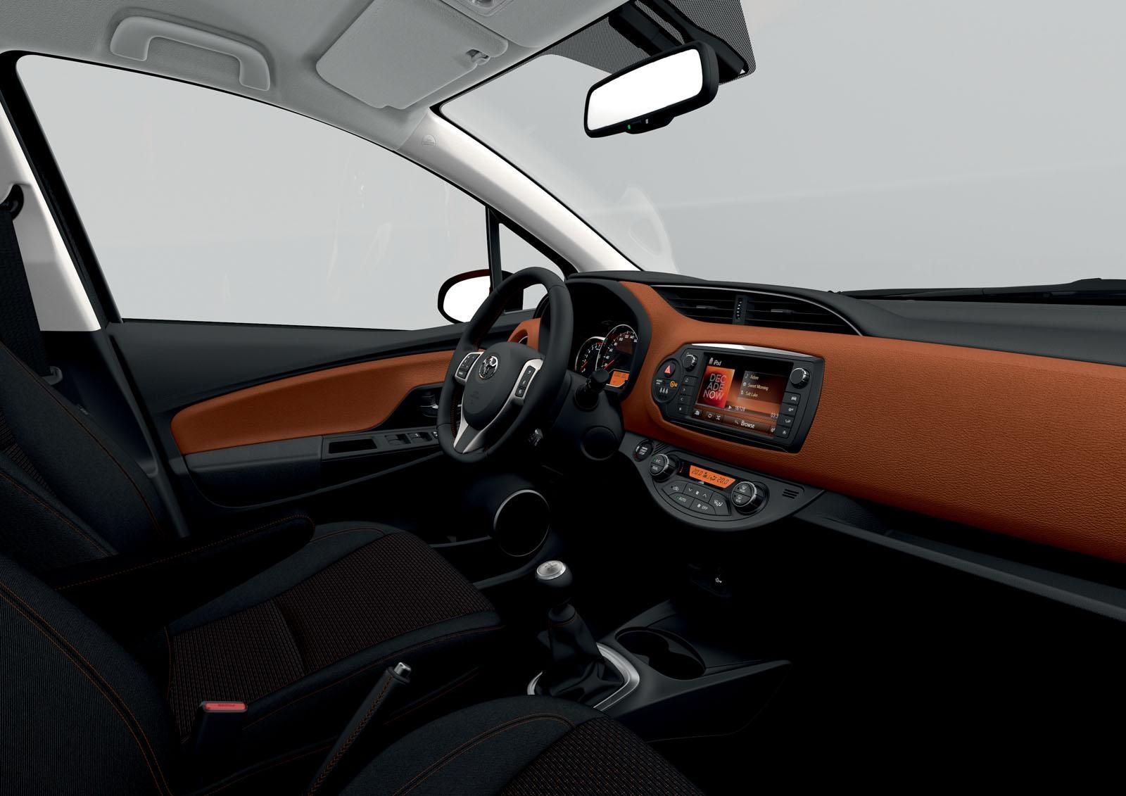YEN 2015 MAKYAJLI TOYOTA YARS DETAYLI RESM GALERS
