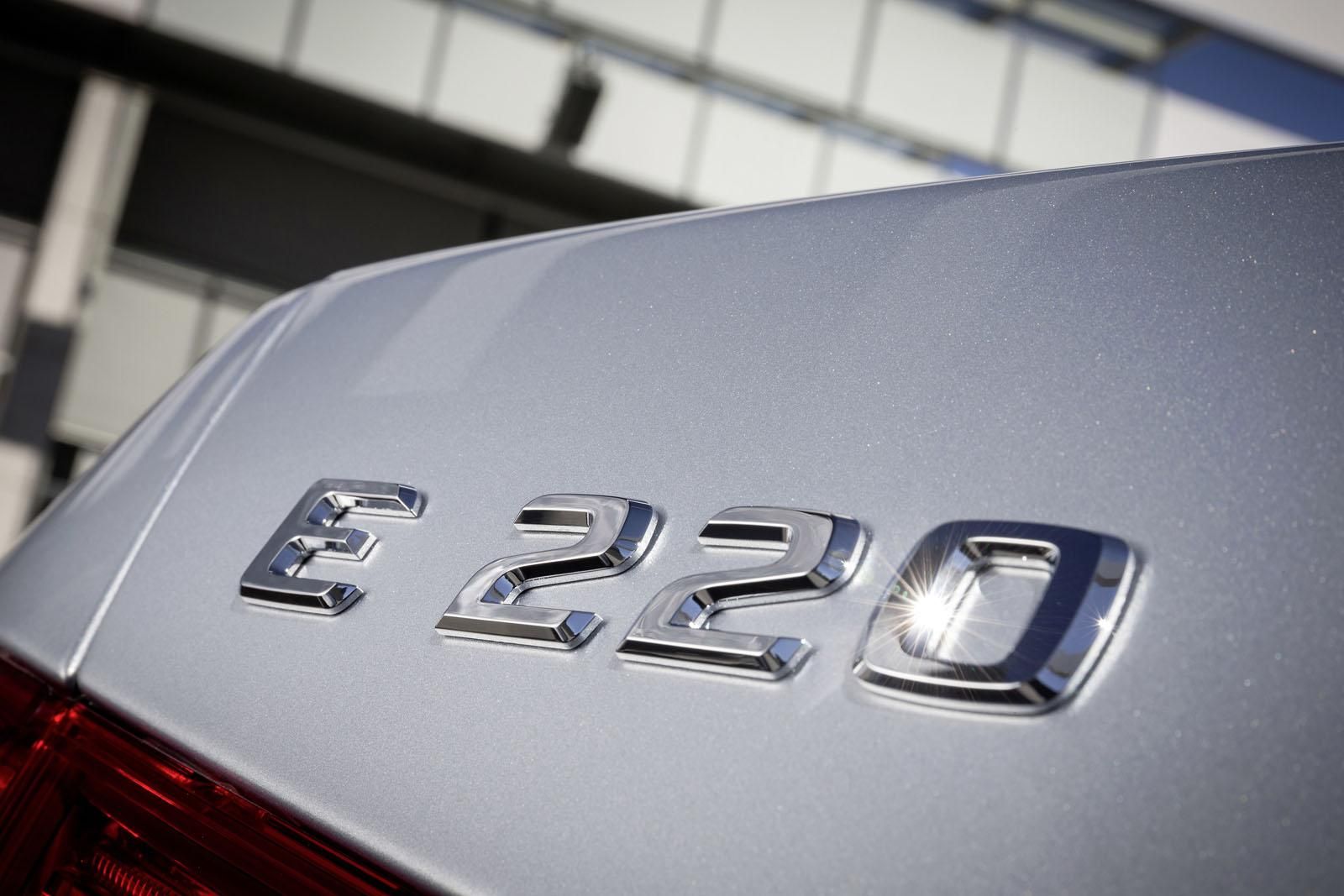 MERCEDES E200 NATURAL GAS VE E220 BLUETEC RESM GALERS