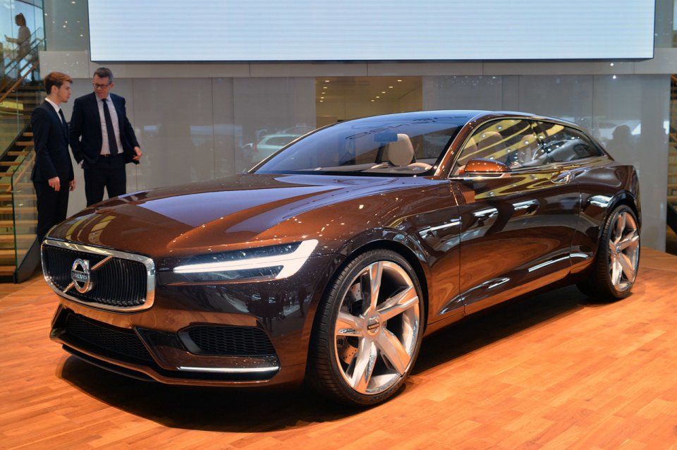 VOLVO CONCEPT ESTATE CENEVRE RESM GALERS