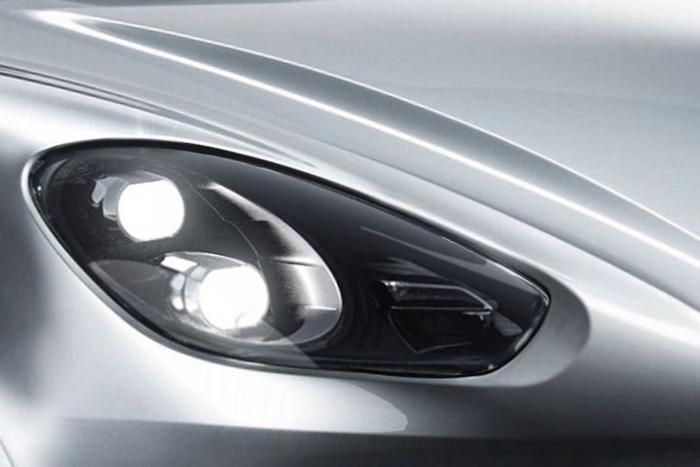 YEN 2017 PORSCHE CAYENNE TASLAK RESM GALERS