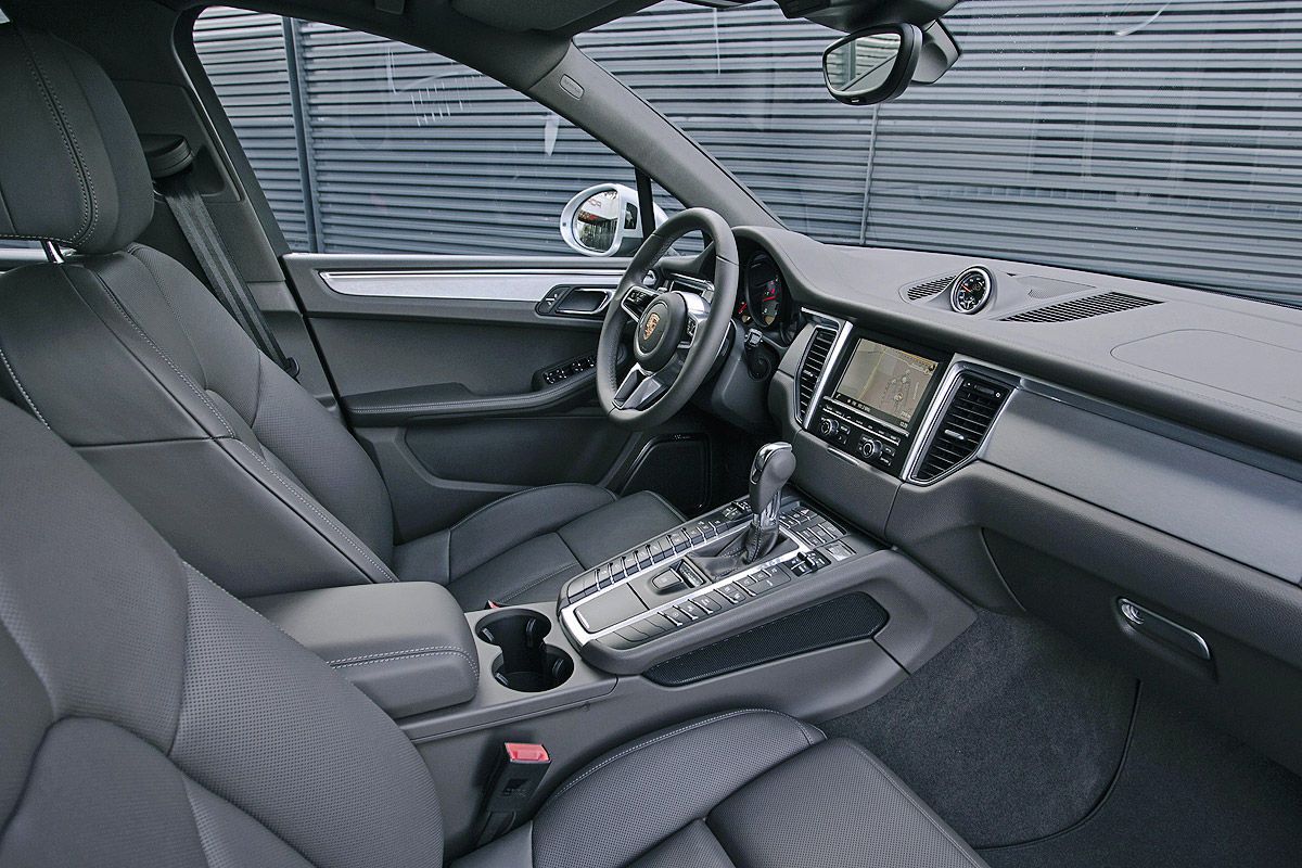 YEN PORSCHE MACAN TURBO DETAY RESM GALERS