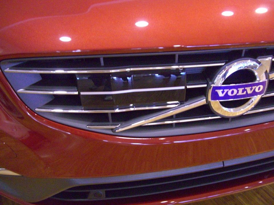 YEN MAKYAJLI 2014 VOLVO S60 SATITA RESM GALERS