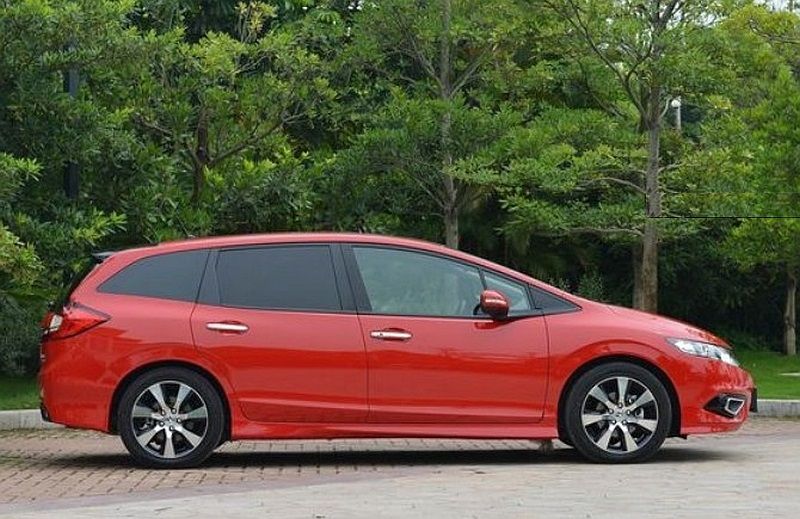 YEN HONDA JADE RESM GALERS
