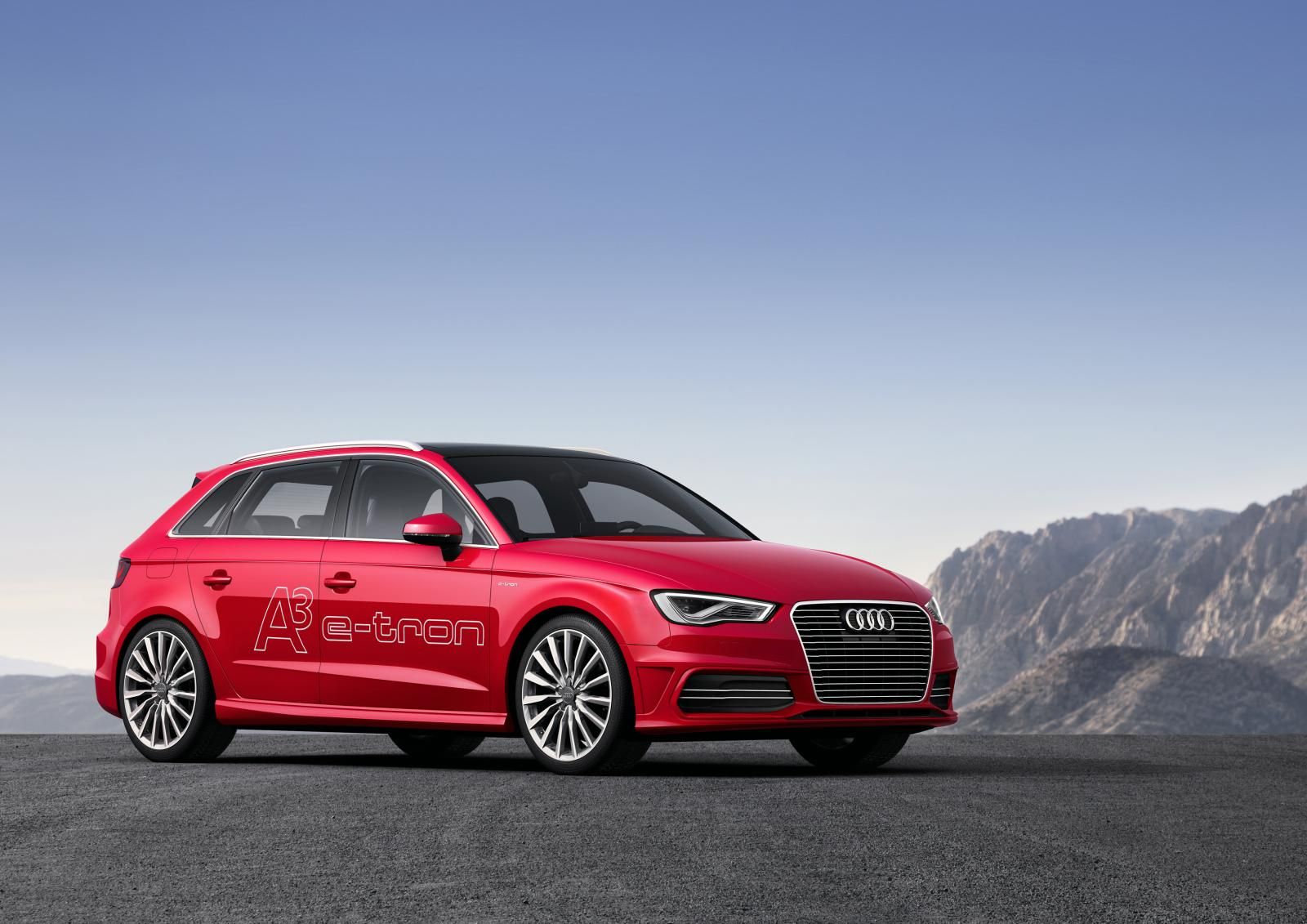 AUD A3 E-TRON GALER