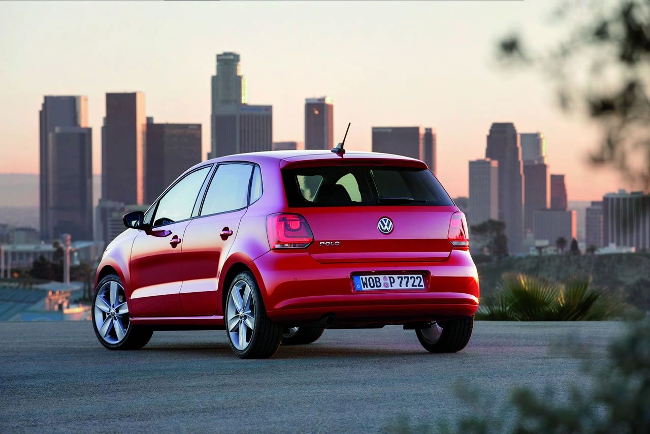 VOLKSWAGEN POLO GALER