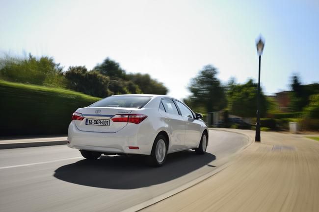 YEN TOYOTA COROLLA AYRINTILI RESM GALERS