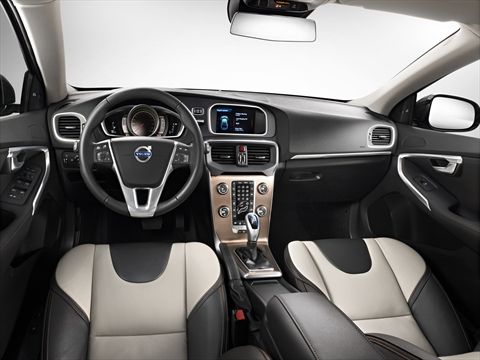 VOLVO V40 CROSS COUNTRY GALER