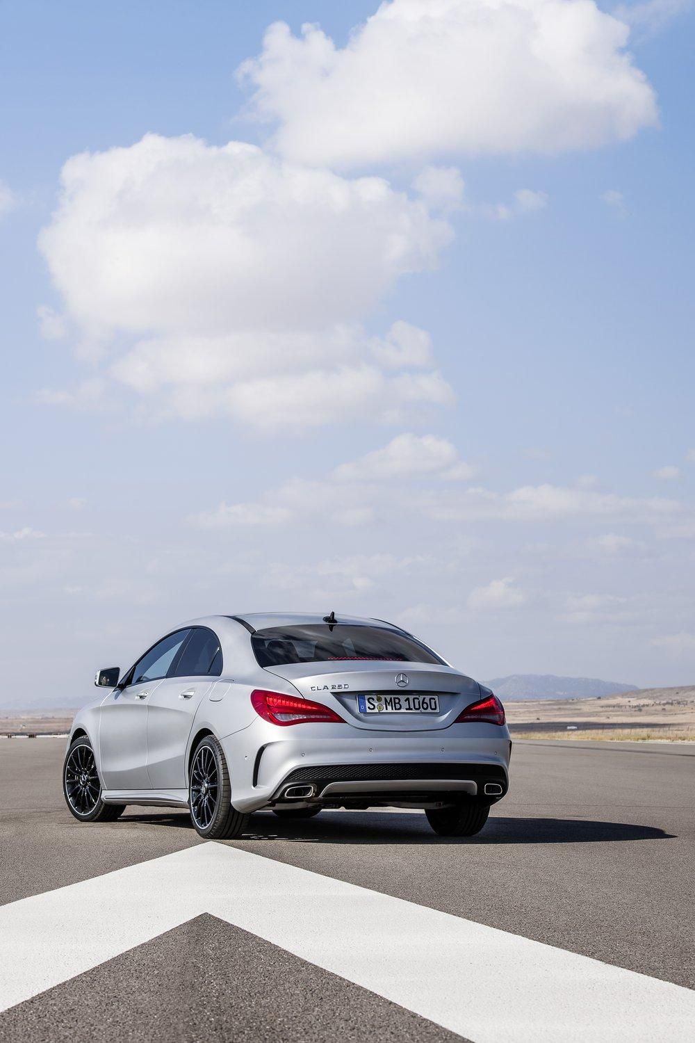 MERCEDES CLA GALER