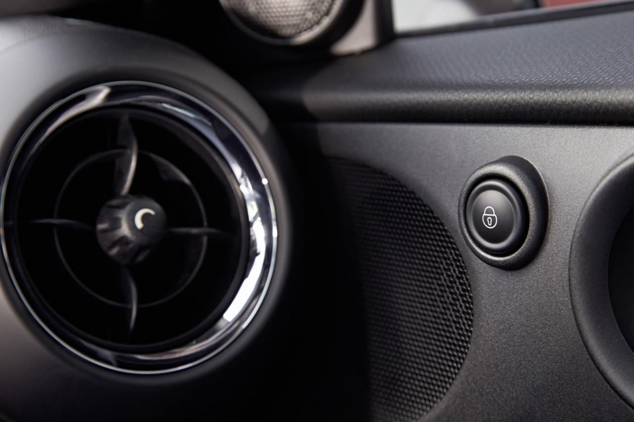 MN PACEMAN JOHN COOPER WORKS GALER