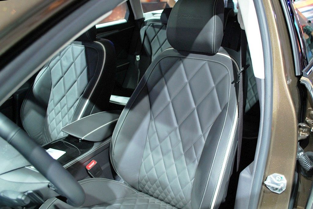 YEN FORD MONDEO VGNALE KONSEPT FRANKFURT LANSMAN RESM GALERS