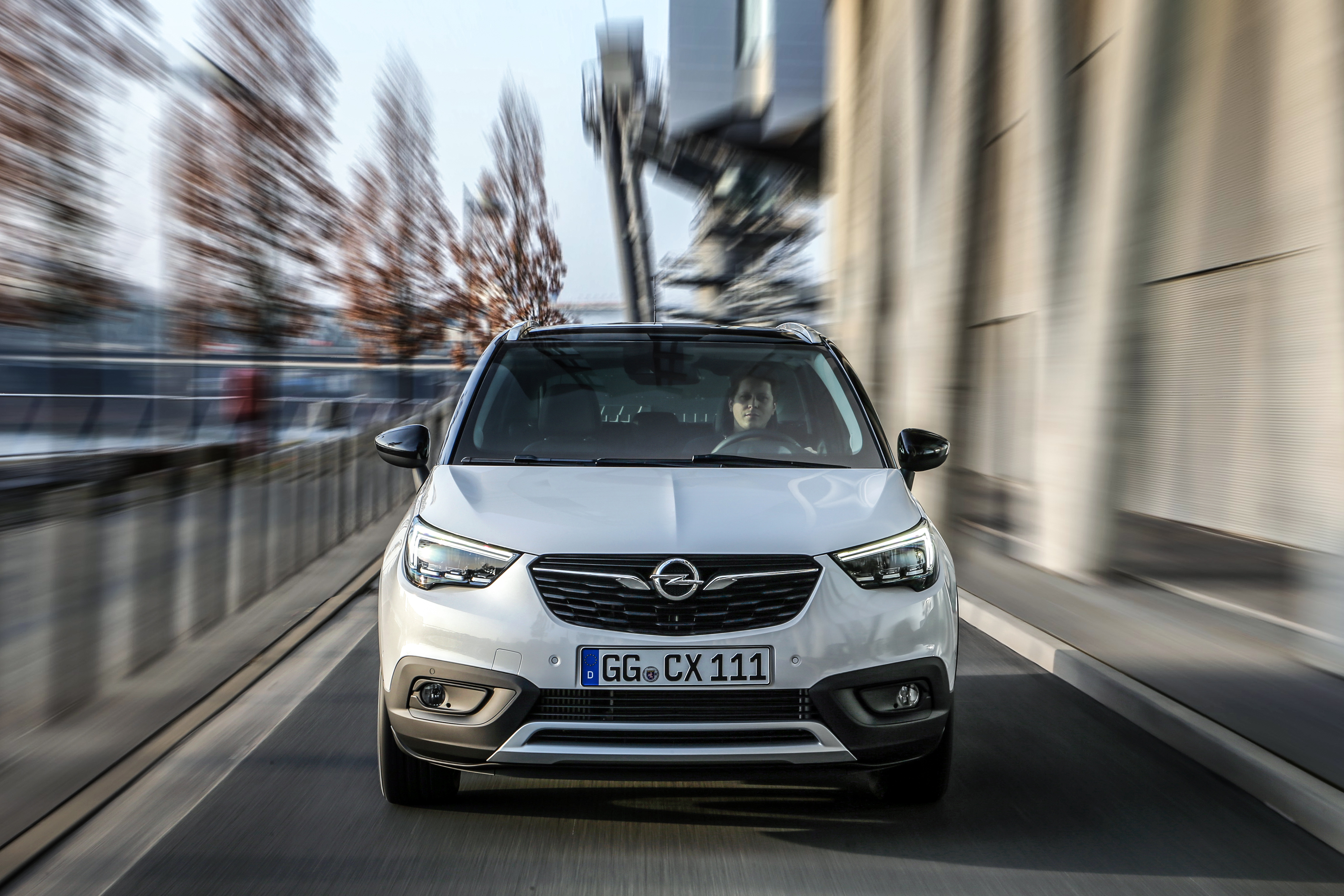 Opel Crossland X gncel resim galerisi
