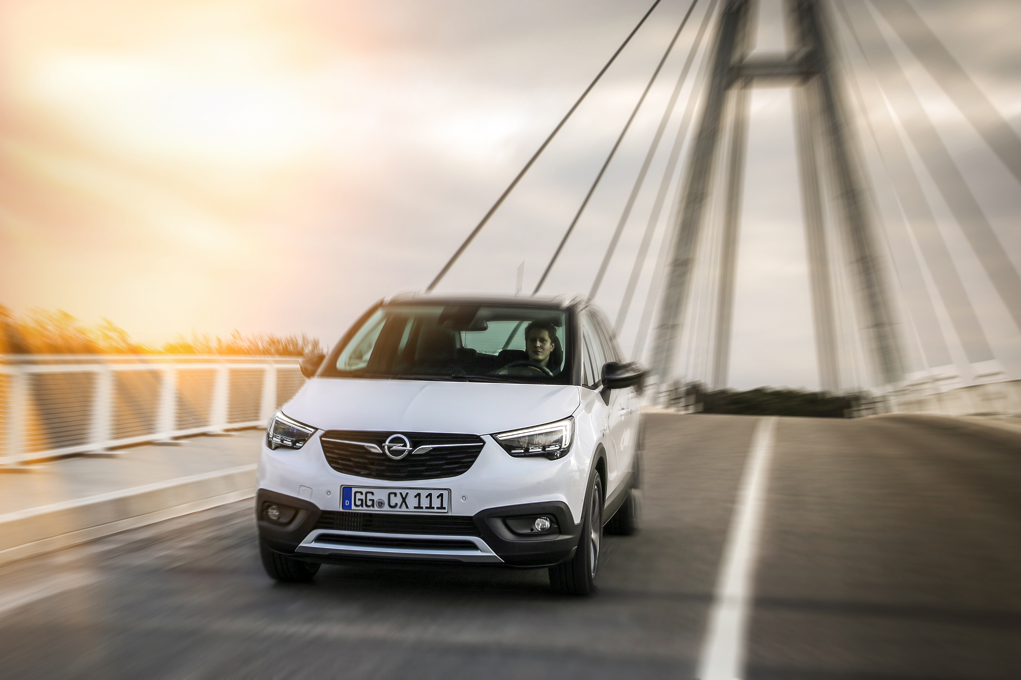 Opel Crossland X gncel resim galerisi