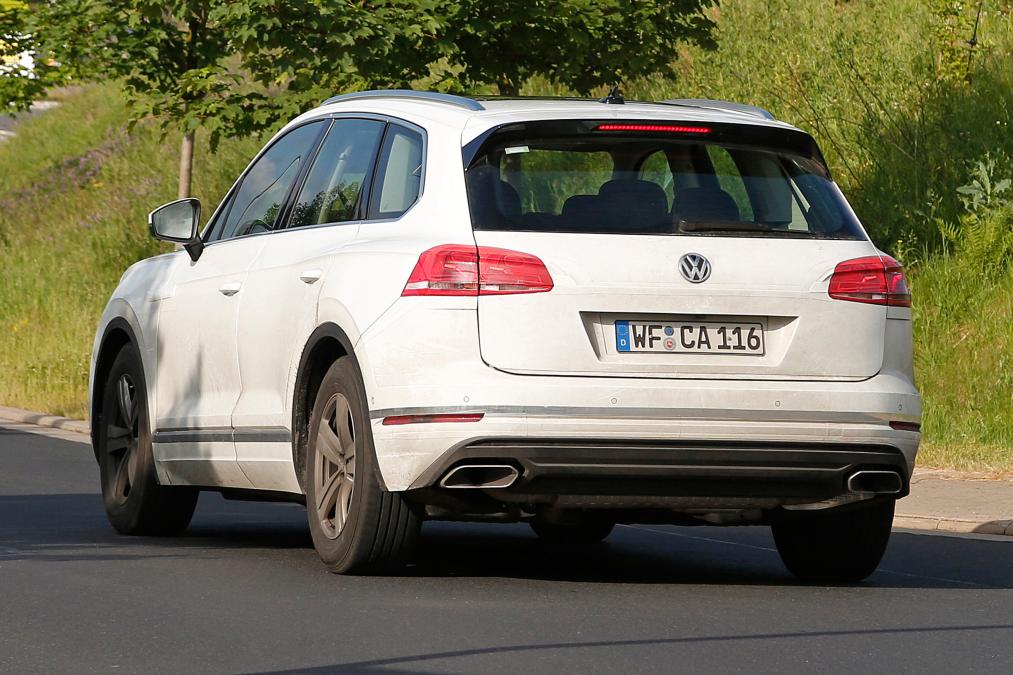 2018 VW Touareg resimleri