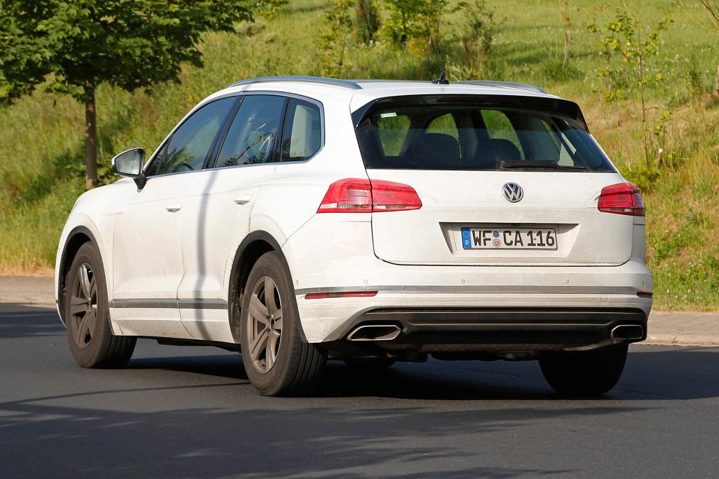 2018 VW Touareg resimleri