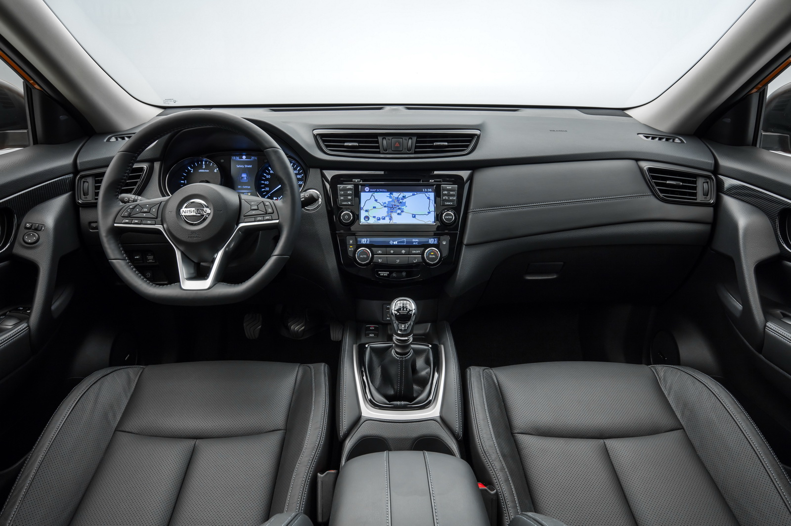 Nissan X-Trail 2018 gncel resim galerisi