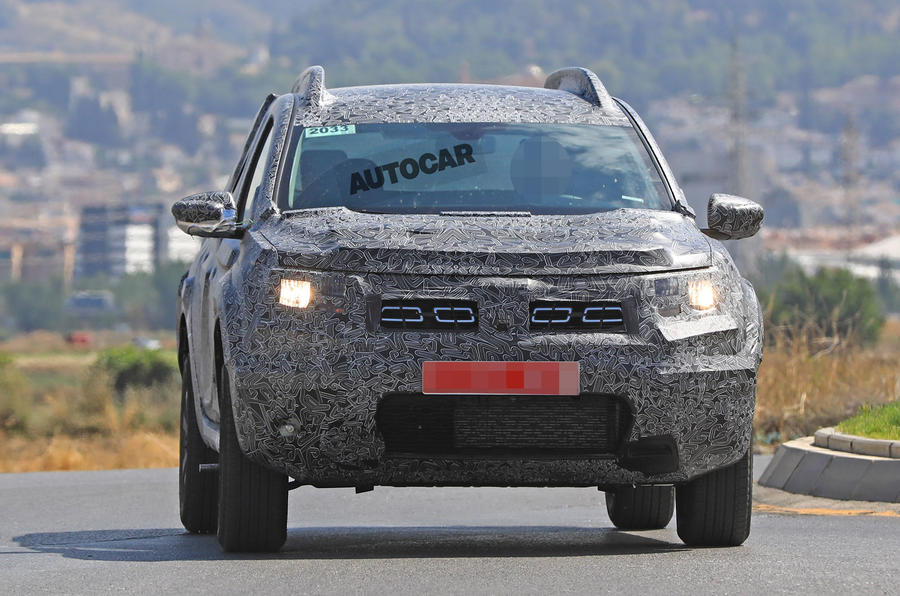 Duster 2018 kamuflajl resim galerisi