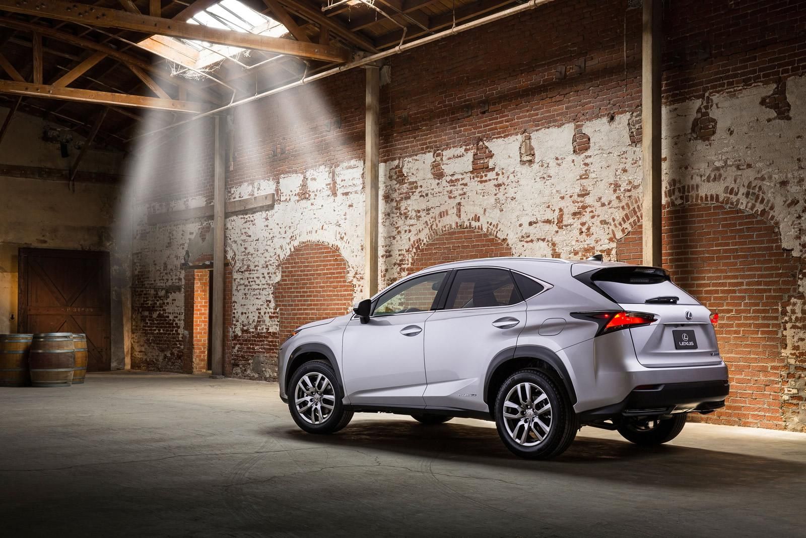 YEN 2015 LEXUS NX DETAYLI RESM GALERS