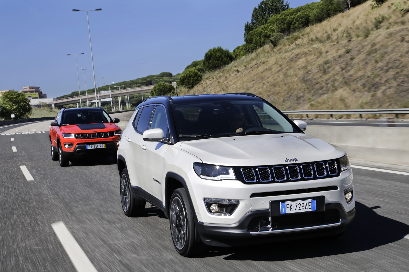 Yeni Jeep Compass resim galerisi