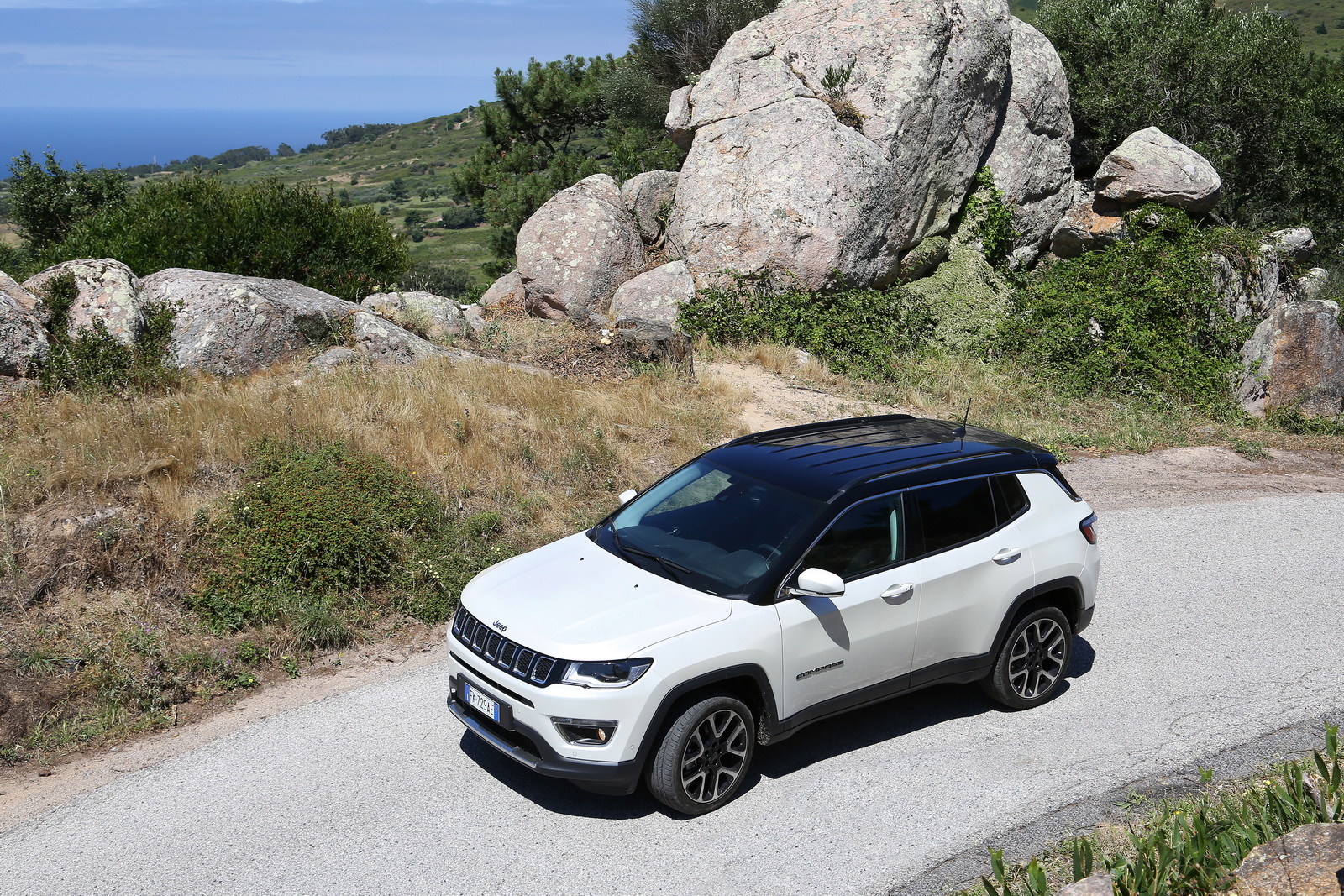 Yeni Jeep Compass resim galerisi