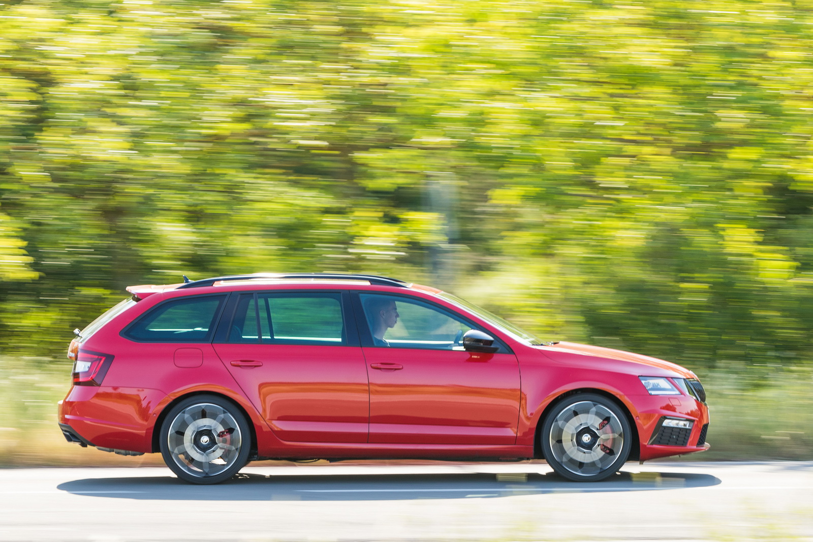 Skoda Octavia RS 245 resim galerisi