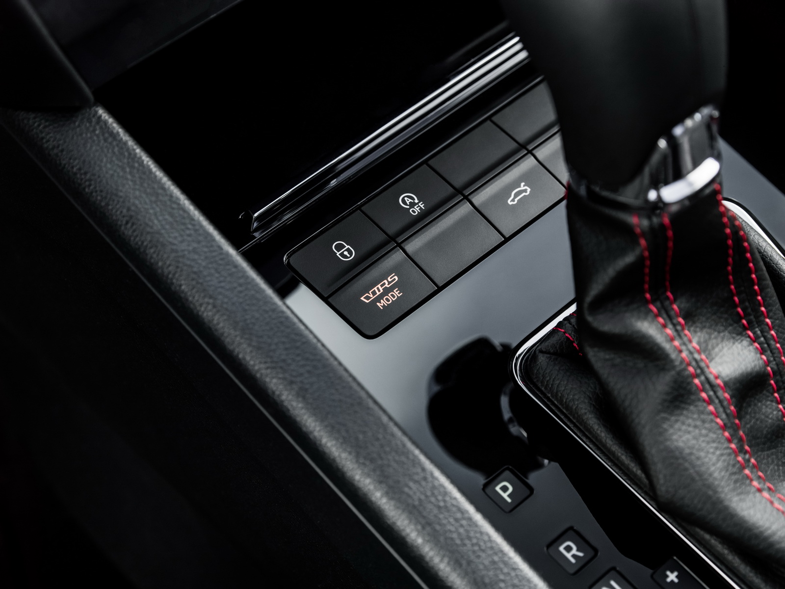 Skoda Octavia RS 245 resim galerisi