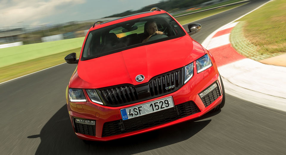 Skoda Octavia RS 245 resim galerisi