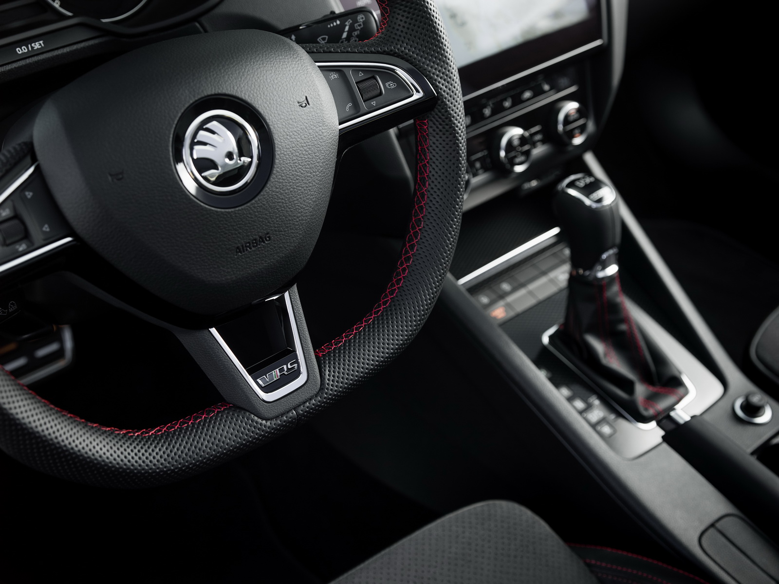 Skoda Octavia RS 245 resim galerisi