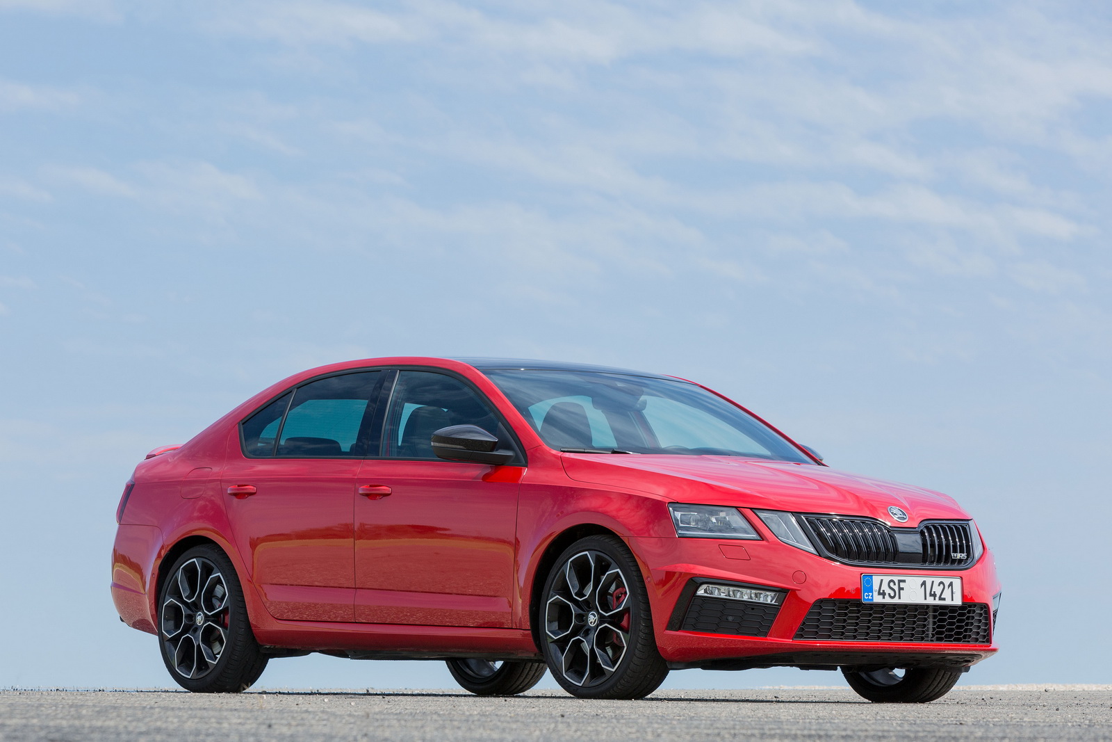 Skoda Octavia RS 245 resim galerisi