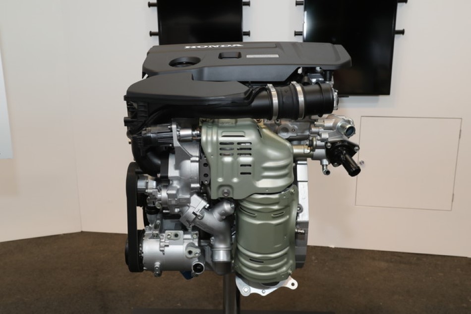 Yeni 10. nesil Honda Accord resim galerisi