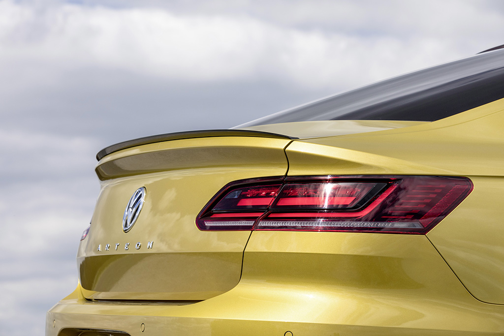 VW Arteon R-Line resim galerisi