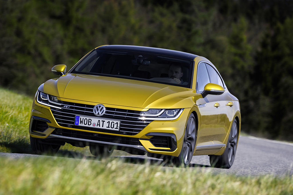 VW Arteon R-Line resim galerisi