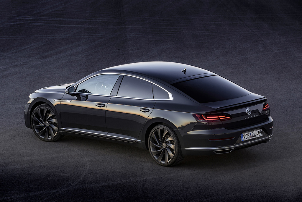VW Arteon R-Line resim galerisi