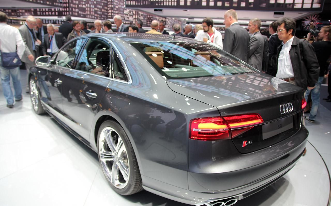 YEN AUD S8 SEDAN FRANKFURT RESM GALERS
