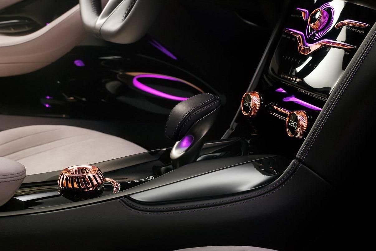 YEN INFINITY Q30 CONCEPT RESM GALERS