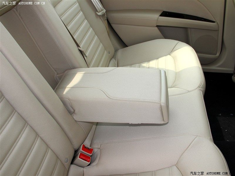 YEN (2014) FORD MONDEO N'DE SATITA RESM GALERS