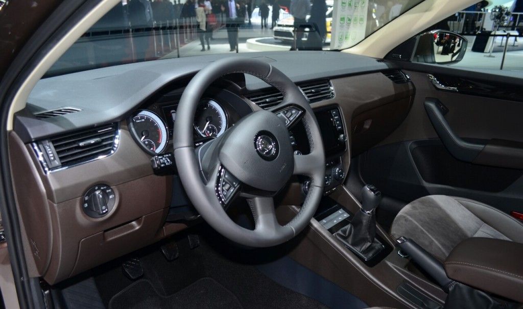 YEN SKODA OCTAVA LAURN &amp; KLEMENT CENEVRE RESM GALERS