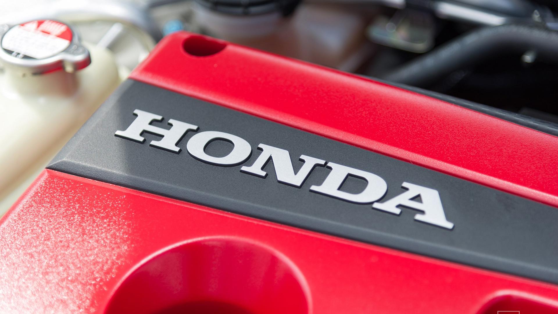 Honda Civic Type R 2017 detayl resim galerisi