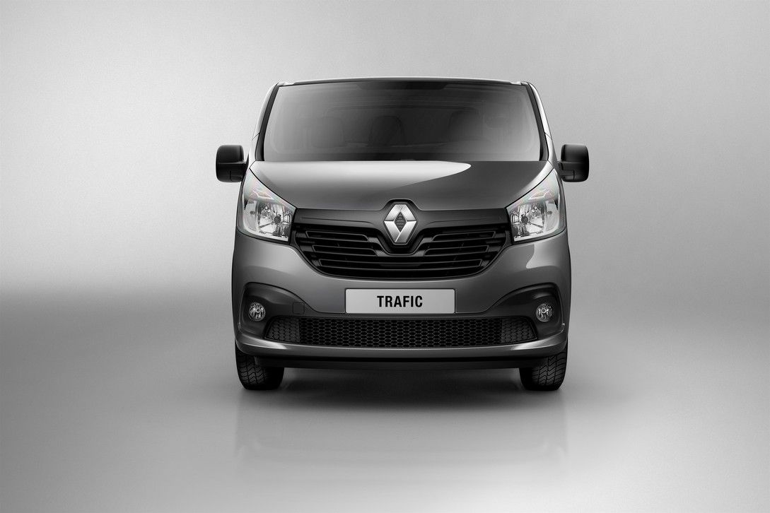 YEN 2014 RENAULT TRAFC DETAYLI RESM GALERS