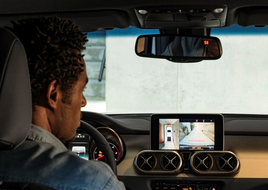 2018 Mercedes X Serisi Detayl Resim Galerisi