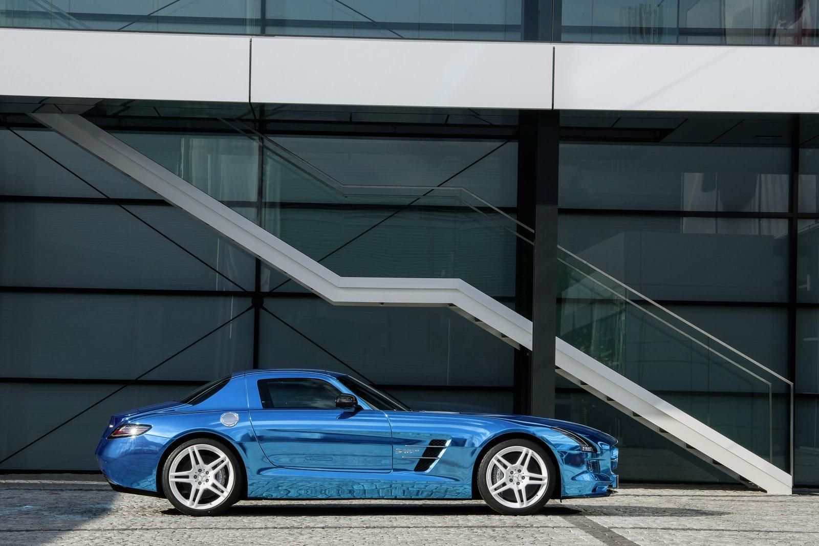 MERCEDES SLS EV (2012) GALER