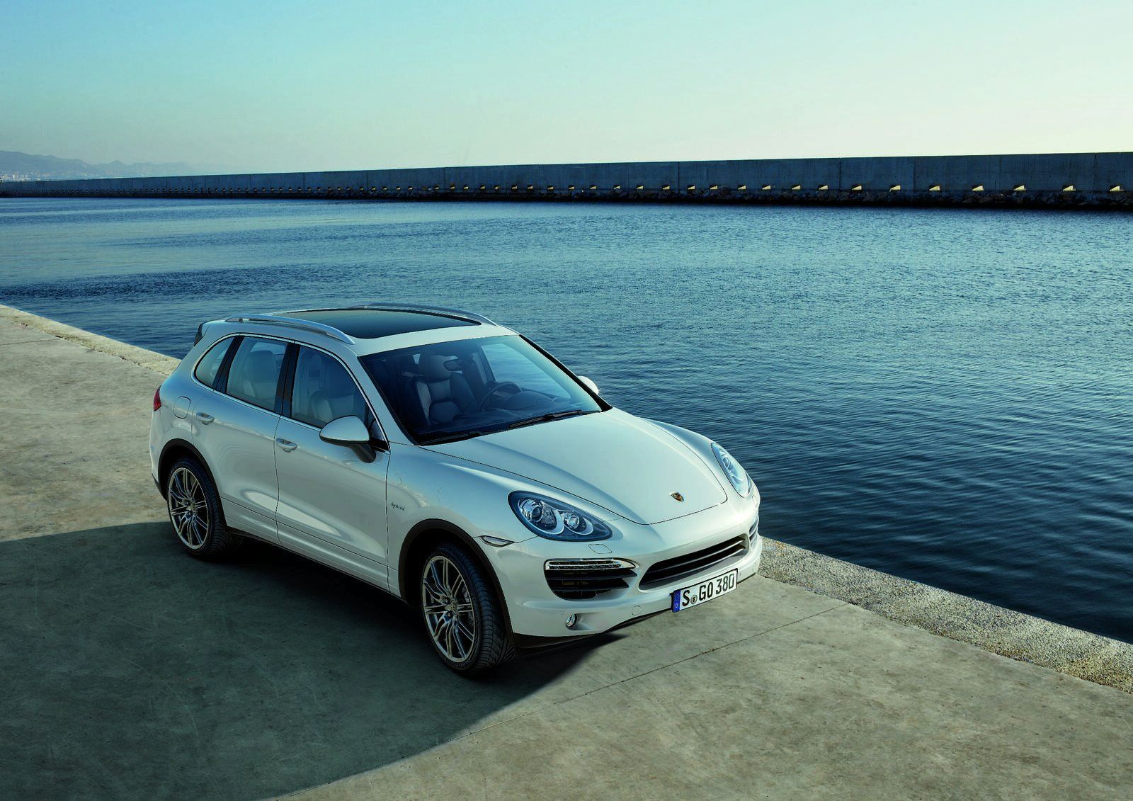 PORSCHE CAYENNE GALER