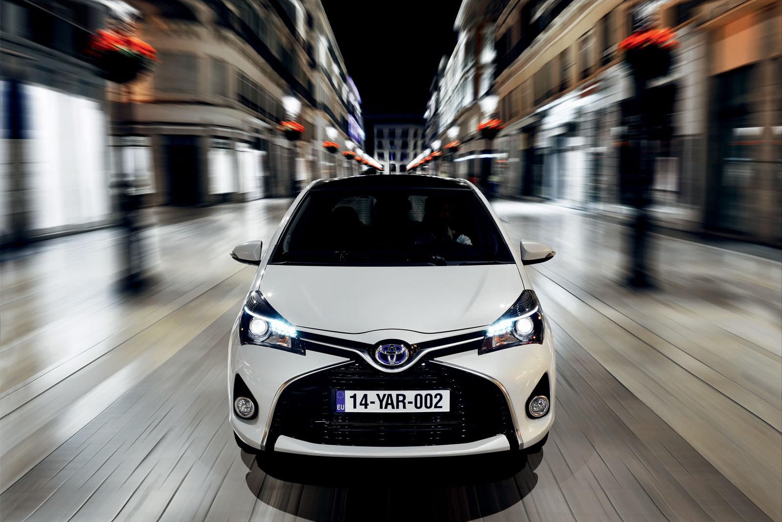 YEN 2015 MAKYAJLI TOYOTA YARS DETAYLI RESM GALERS